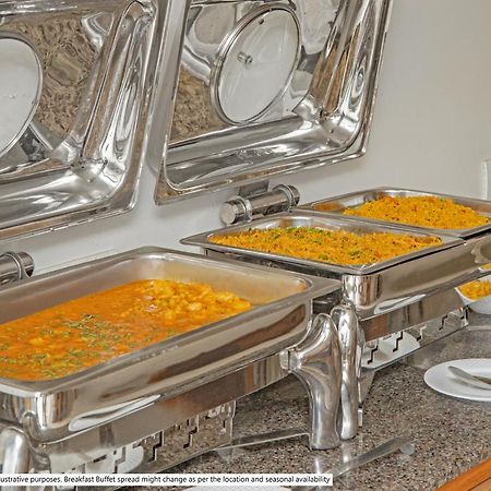 Treebo Address Inn, Banjara Hills ไฮเดอราบัด ภายนอก รูปภาพ