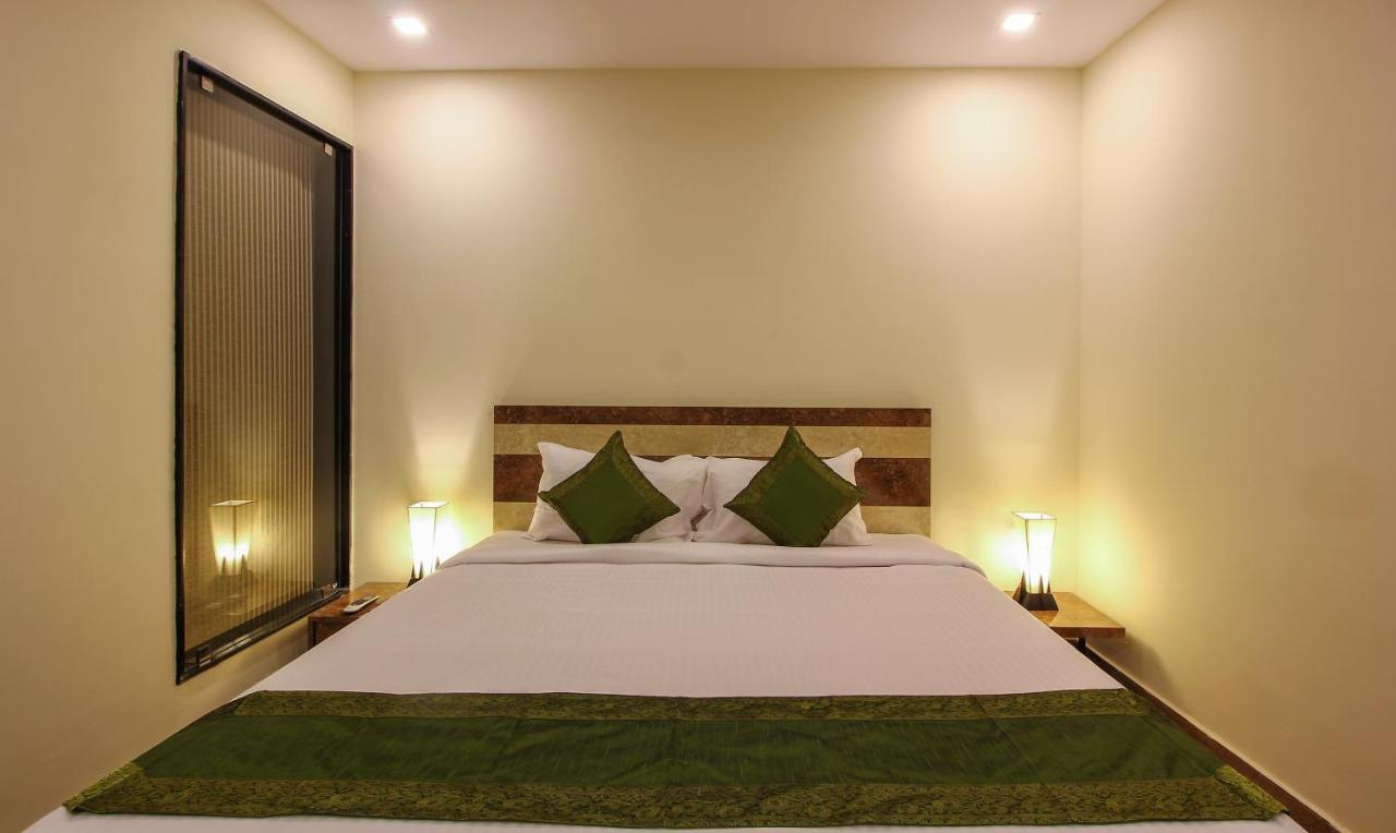Treebo Address Inn, Banjara Hills ไฮเดอราบัด ภายนอก รูปภาพ